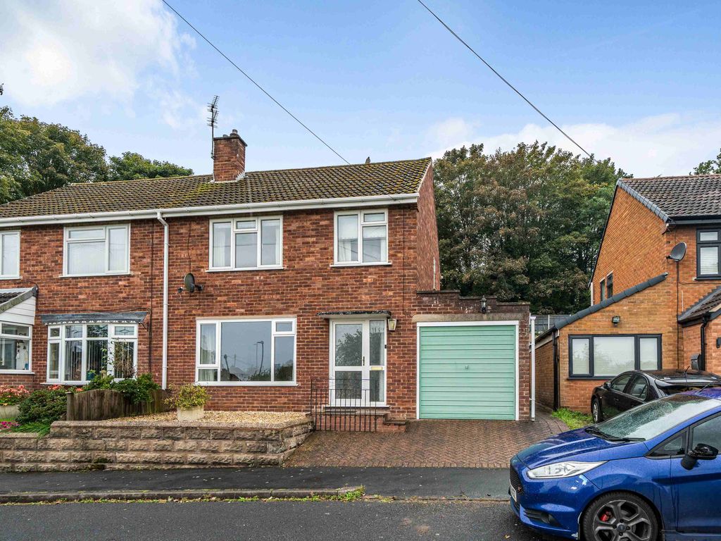 3 bed semidetached house for sale in Hermitage Way, StourportOn