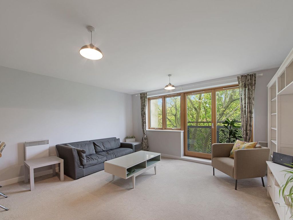 2 bed flat to rent in Rathnew Court, Bethnal Green E2 Zoopla