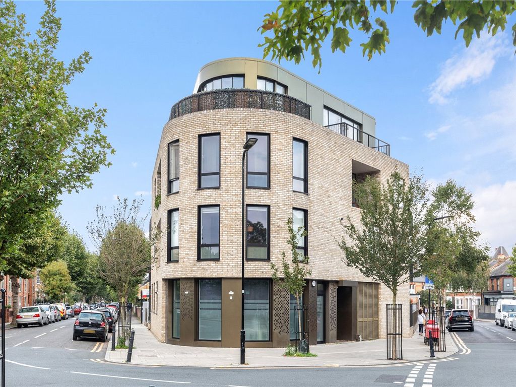 1 bed flat for sale in Millfields Road, London E5, £550,000 Zoopla