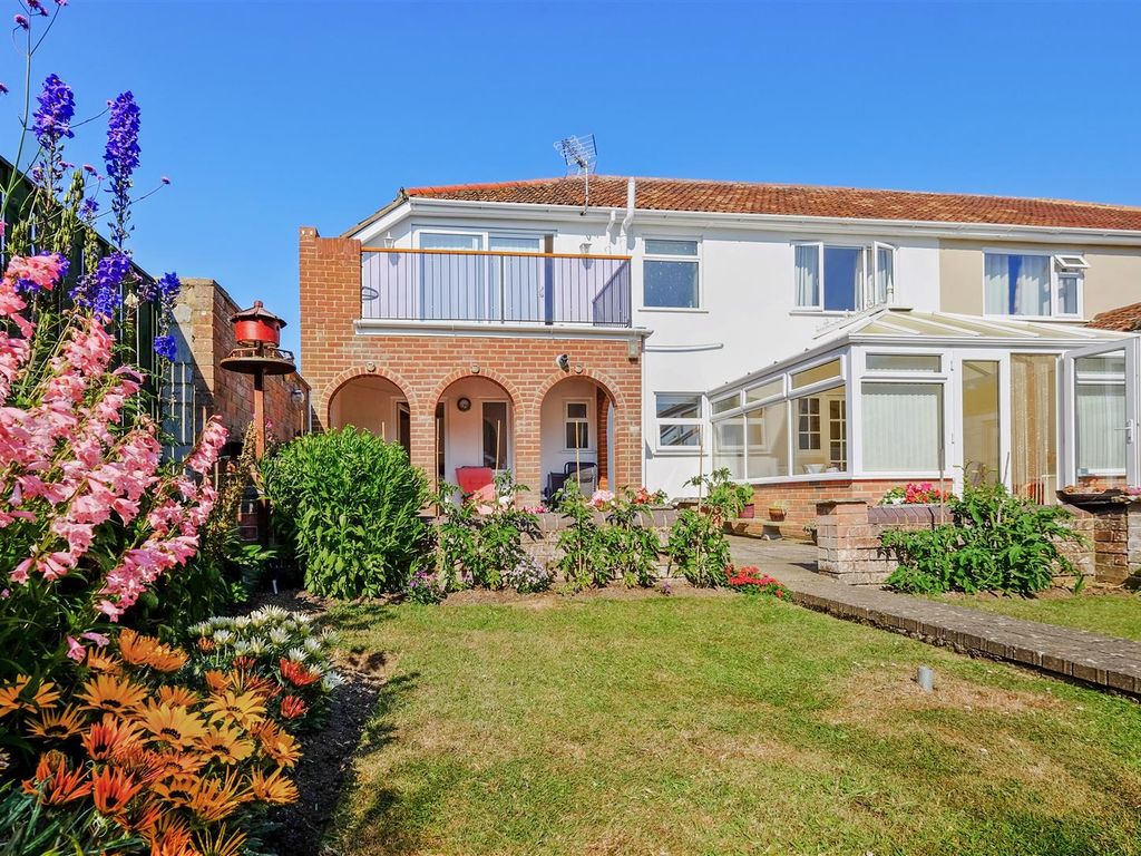 3 bed semidetached house for sale in Pean Hill, Whitstable CT5 Zoopla