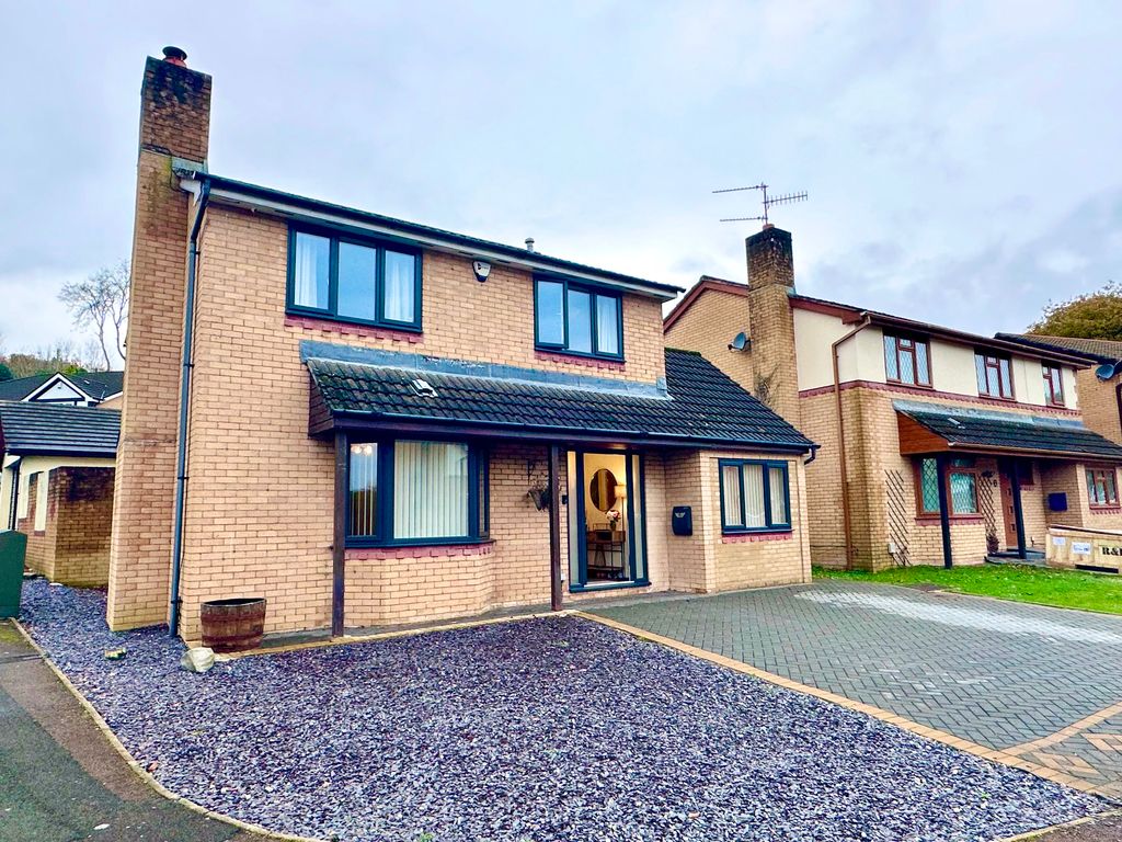 4 bed detached house for sale in Gifford Close, Two Locks, Cwmbran NP44