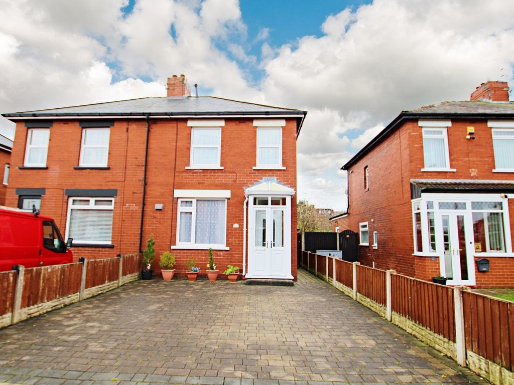 2 bed semidetached house for sale in Brocstedes Avenue, AshtonIn