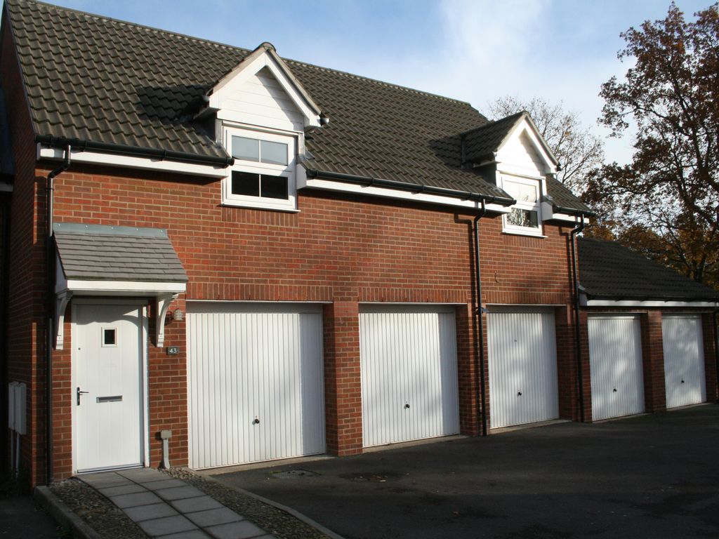 2 bed flat to rent in Hansen Gardens, Hedge End, Southampton SO30 Zoopla