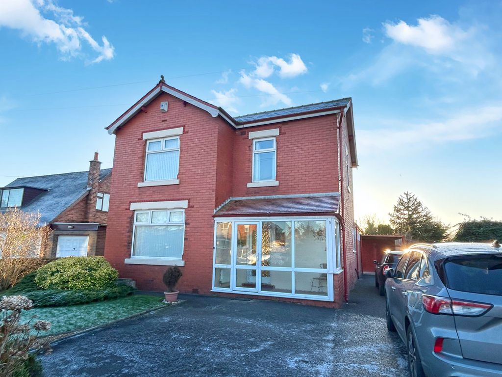 3 bed detached house for sale in Church Road, Tarleton, Preston PR4