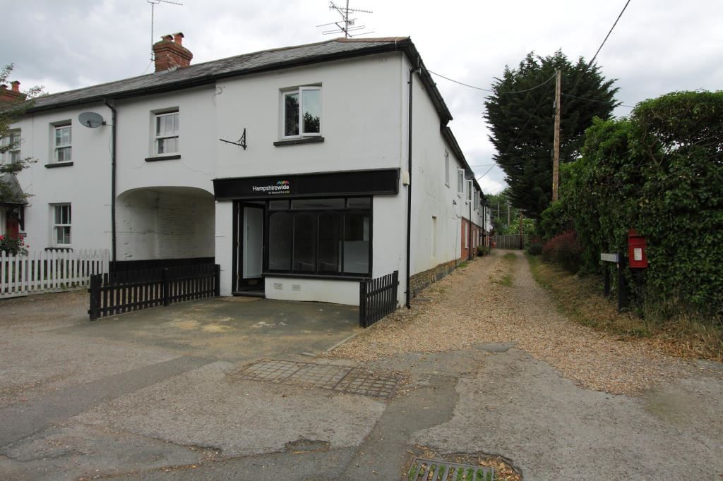 2 bed property for sale in Weyhill Road, Weyhill, Andover SP11 Zoopla