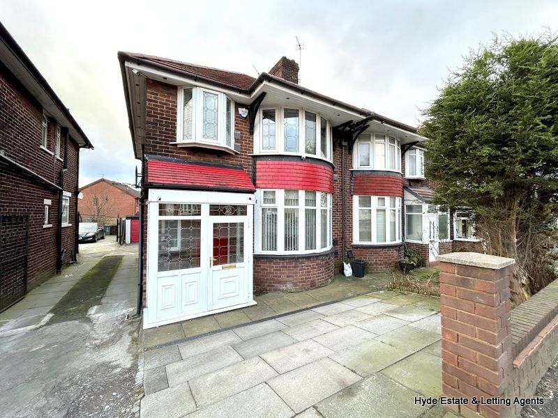 3 bed semidetached house for sale in Bury New Road, Whitefield