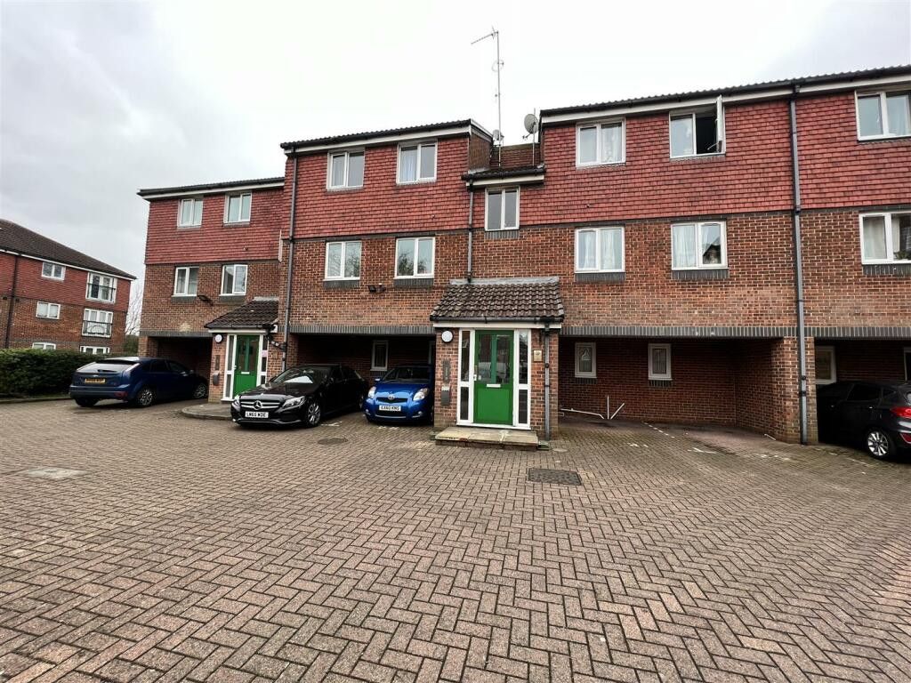 New home, 1 bed terraced house for sale in Frensham Close, Southall UB1