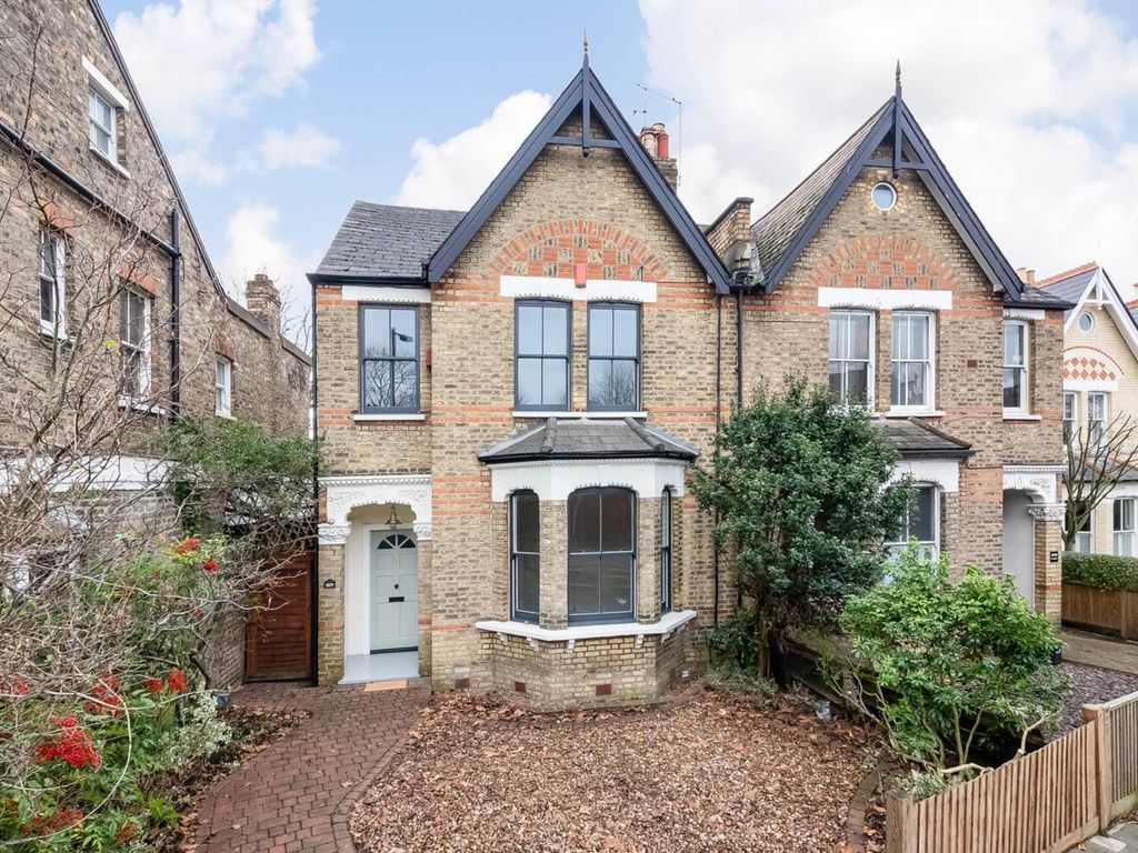 4 bed property for sale in South Croxted Road, Dulwich, London SE21, £