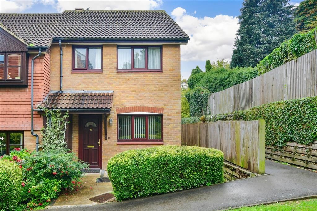 2 bed end terrace house for sale in St. Anne's Court, Maidstone, Kent