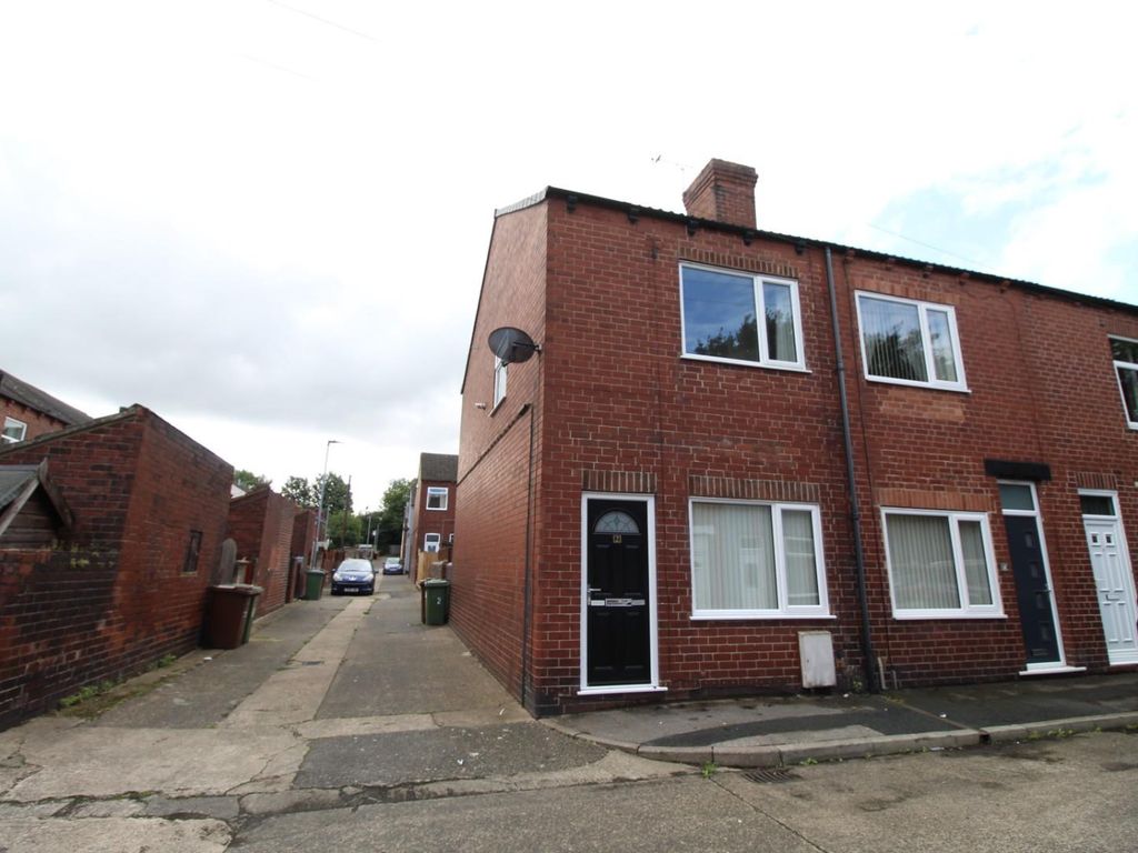 2 bed end terrace house for sale in New Street, Castleford WF10 Zoopla