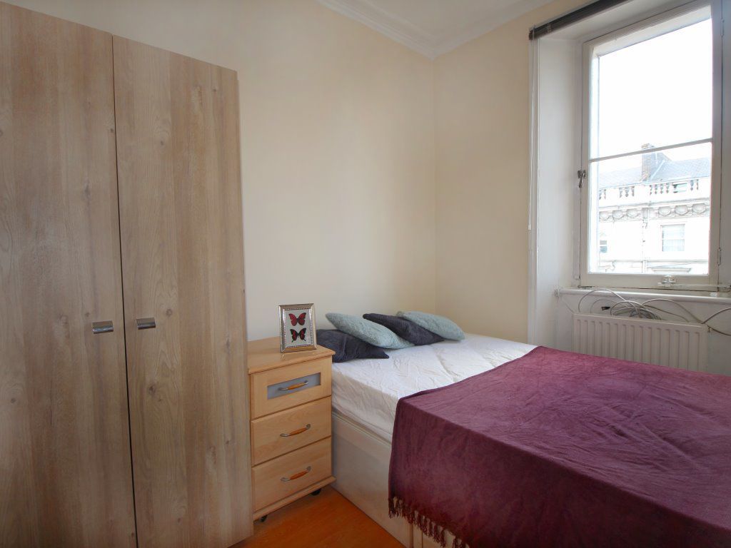 Studio to rent in St Drive, Pimlico SW1V Zoopla