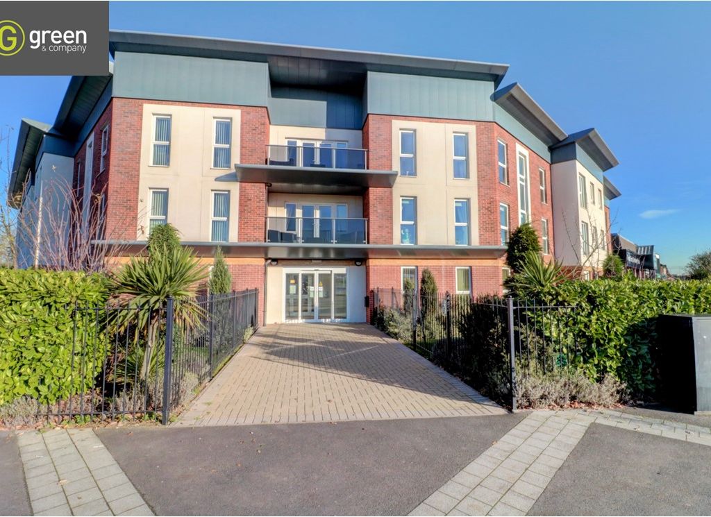 2 bed flat for sale in Henshaw Court, Chester Road, Castle Bromwich