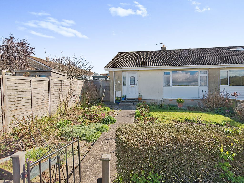 3 bed bungalow for sale in Bubwith Walk, Wells, Somerset BA5, £280,000