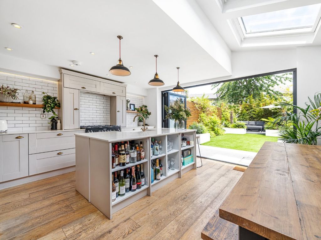 5 bed terraced house for sale in Underhill Road, East Dulwich, London