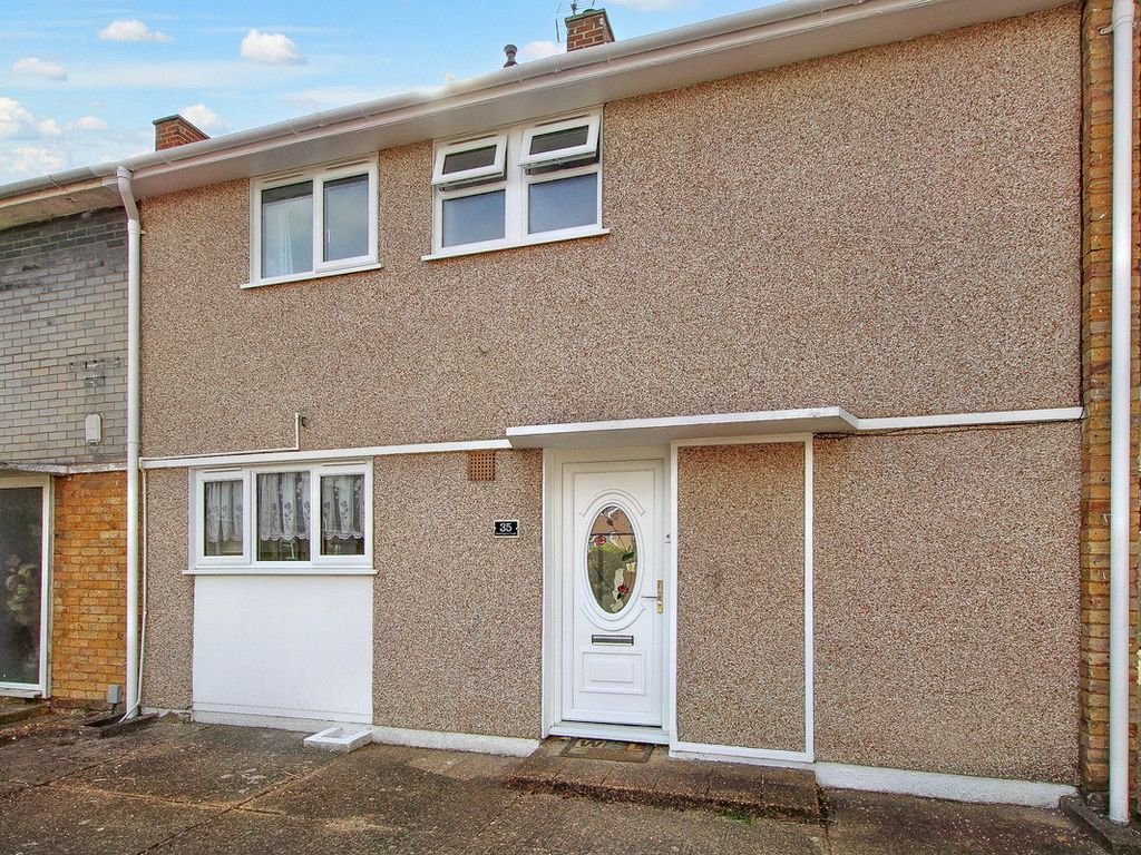3 bed terraced house for sale in Thorrington Cross, Basildon SS14 Zoopla
