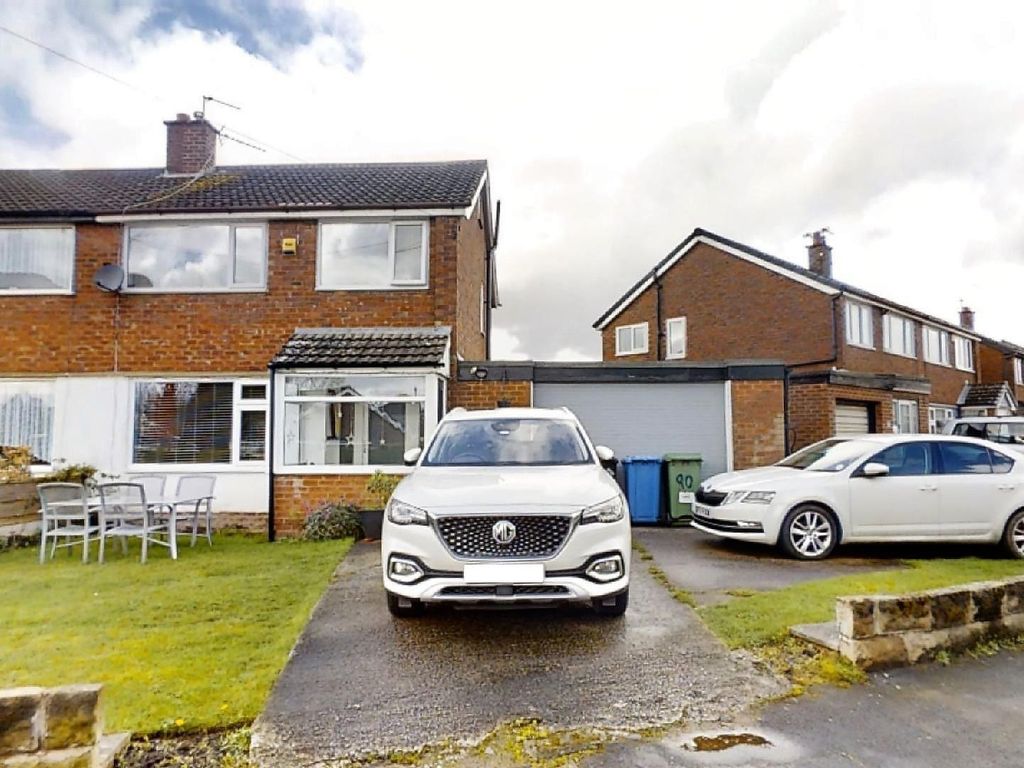 3 bed semidetached house for sale in Thirlmere Road, Partington