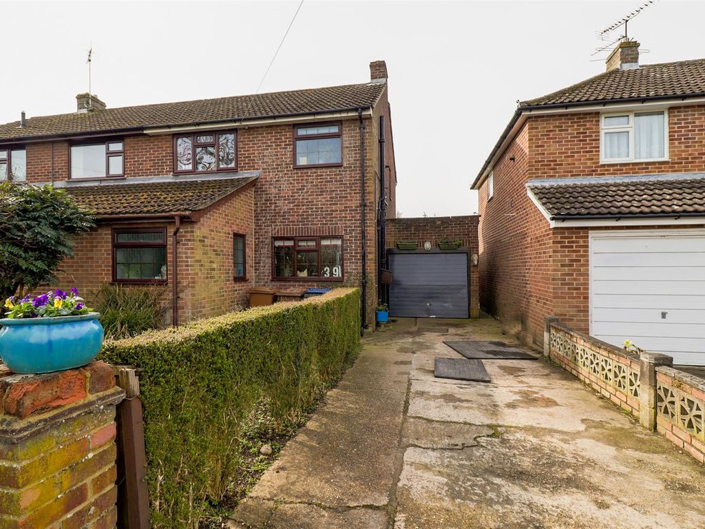 3 bed semidetached house for sale in North Drive, High Cross, Ware