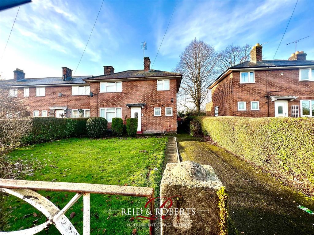 3 bed semidetached house for sale in Stansty Road, Wrexham LL11 Zoopla