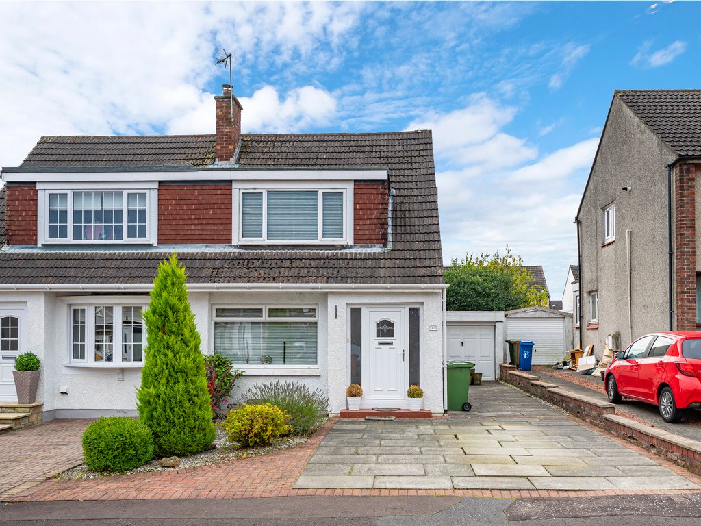 3 bed semidetached house for sale in Barrhill Court, Kirkintilloch