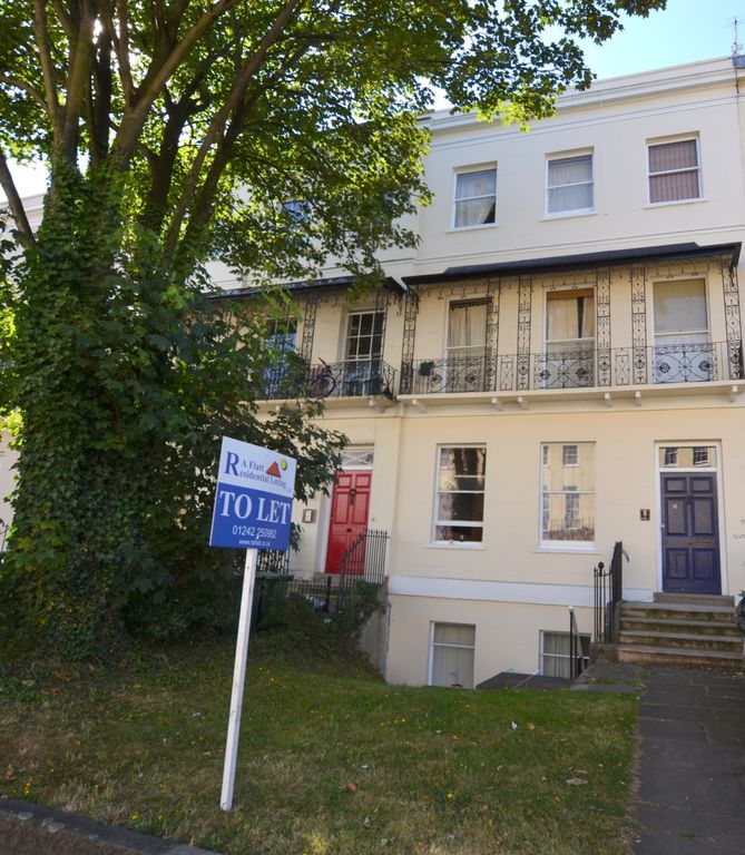 Studio to rent in Evesham Road, Cheltenham GL52, £550 pcm Zoopla