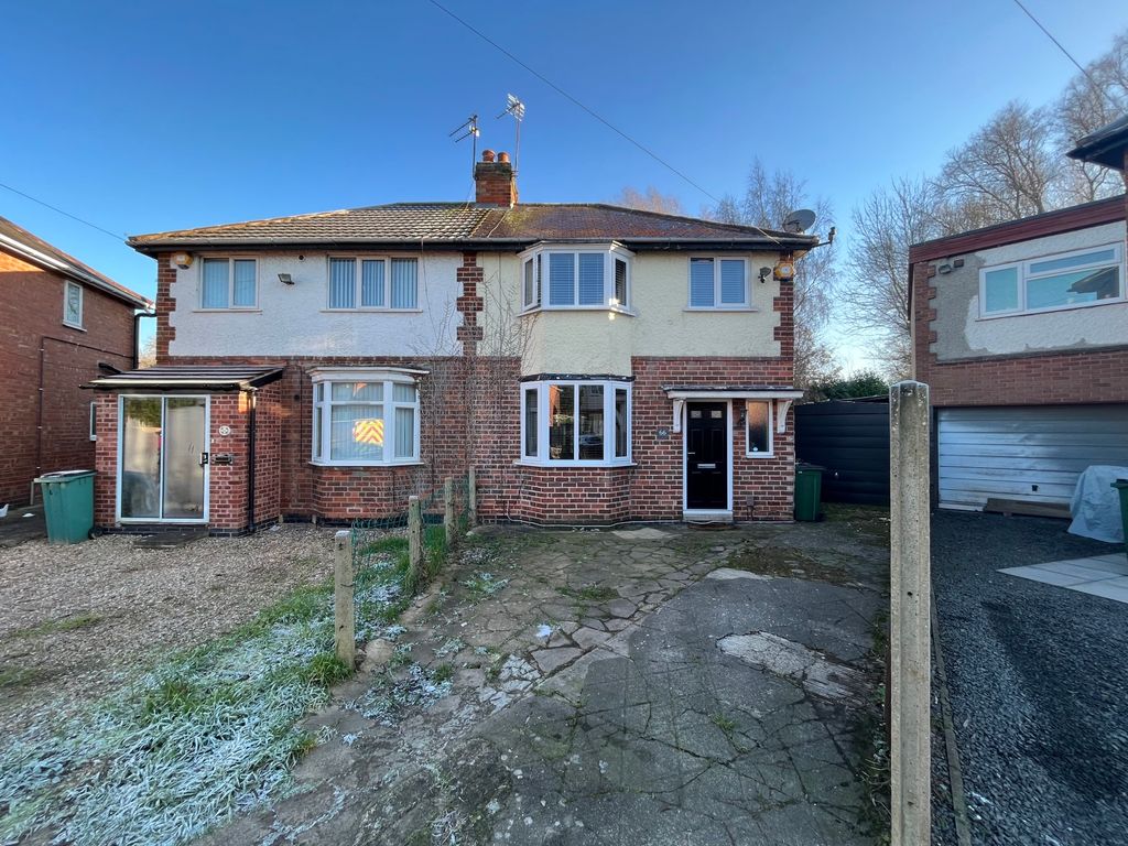 Gwencole Crescent, Leicester, Leicestershire LE3  