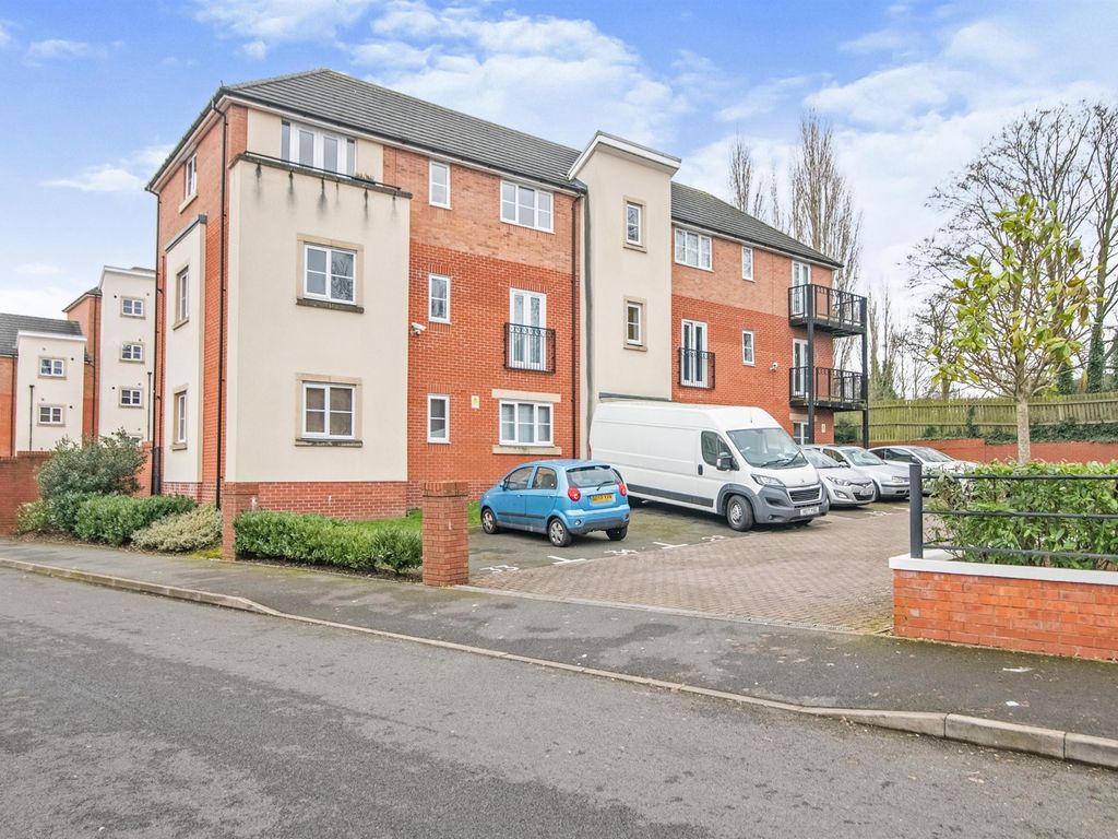 2 bed flat for sale in Herbert James Close, Smethwick B66, £140,000