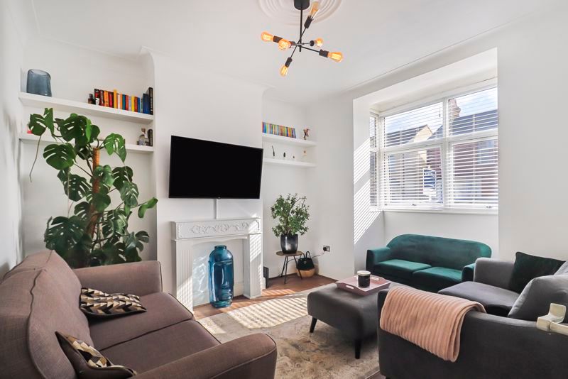 3 bed end terrace house for sale in North Avenue, SouthendOnSea SS2