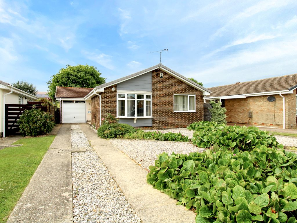 3 bed detached bungalow for sale in Westminster Drive, Bognor Regis