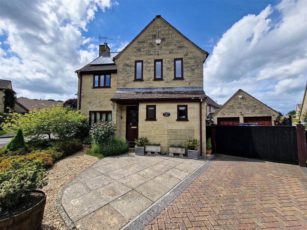 4 bed detached house for sale in Pauls Rise, North Woodchester, Stroud GL5 Zoopla