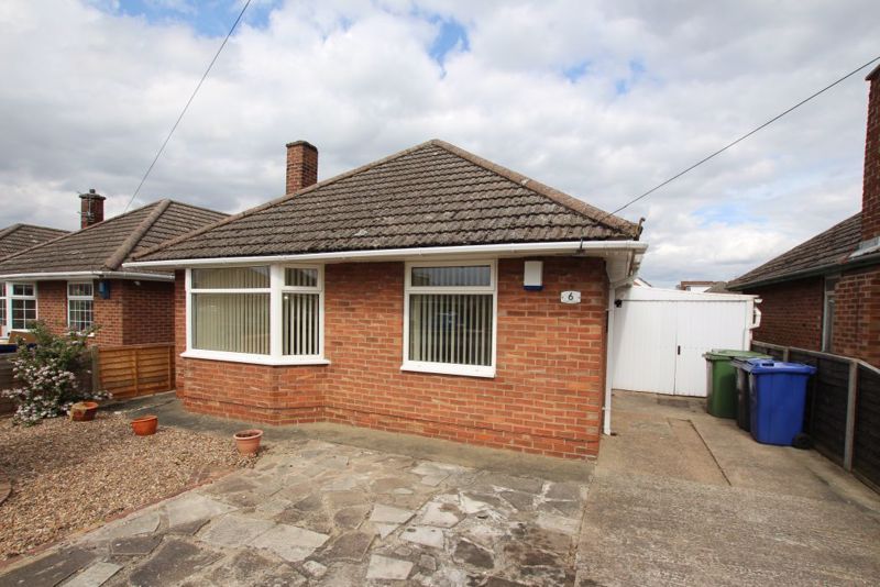 3 bed detached bungalow for sale in Kiddier Avenue, Scartho, Grimsby