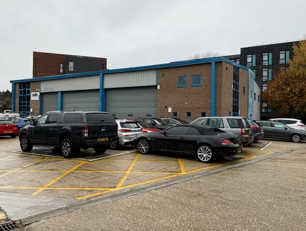 Industrial to let in Unit 12 Sun Valley Business Park, Winnall Close