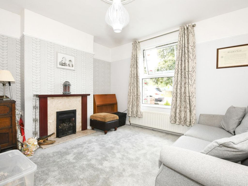 Ashgate Road, Chesterfield, Derbyshire S40