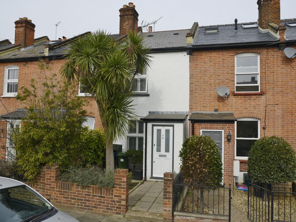 2 bed terraced house for sale in Radnor Gardens, Twickenham TW1 Zoopla
