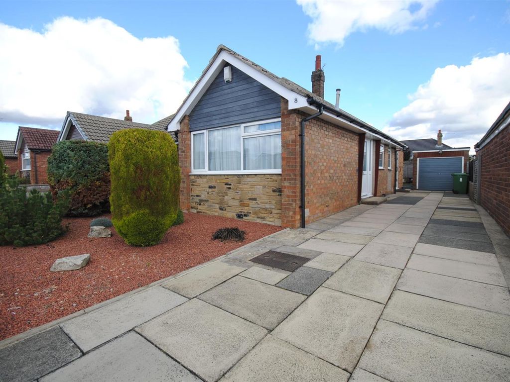 2 bed semidetached bungalow for sale in Avon Drive, Garforth, Leeds