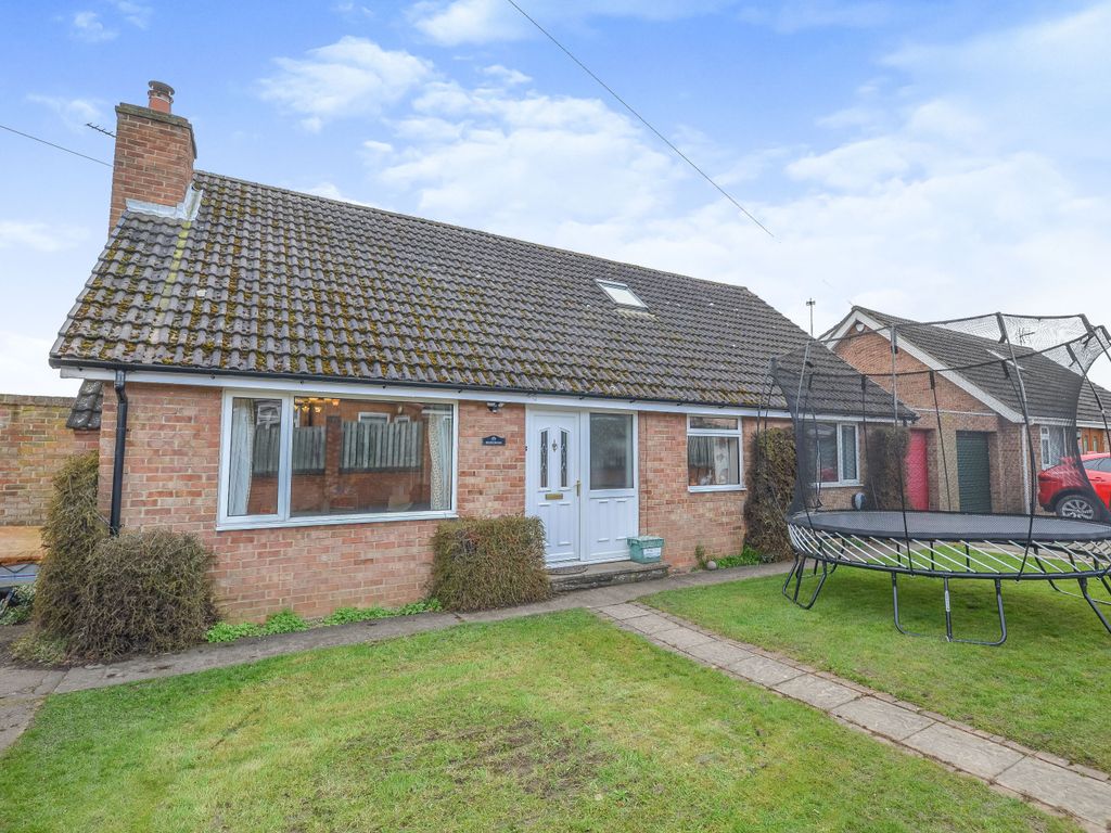 5 bed bungalow for sale in Birkby Lane, East Cowton, Northallerton DL7