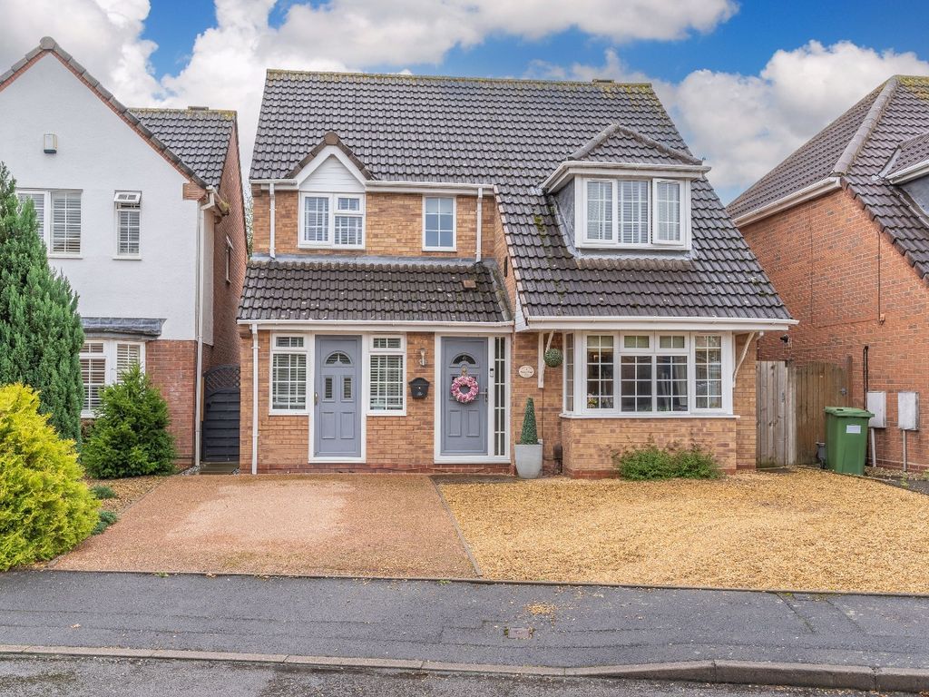 5 bed detached house for sale in Telford, Shropshire TF5, £372,000 Zoopla