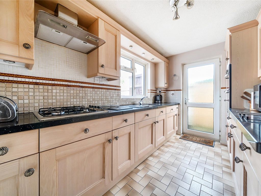 4 bed semidetached house for sale in Cornmill Crescent, Alphington, Exeter EX2, £375,000 Zoopla