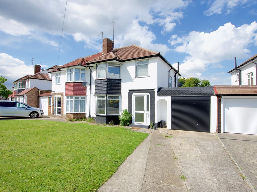 3 bed semidetached house for sale in Eldred Drive, Orpington BR5, £500,000 Zoopla