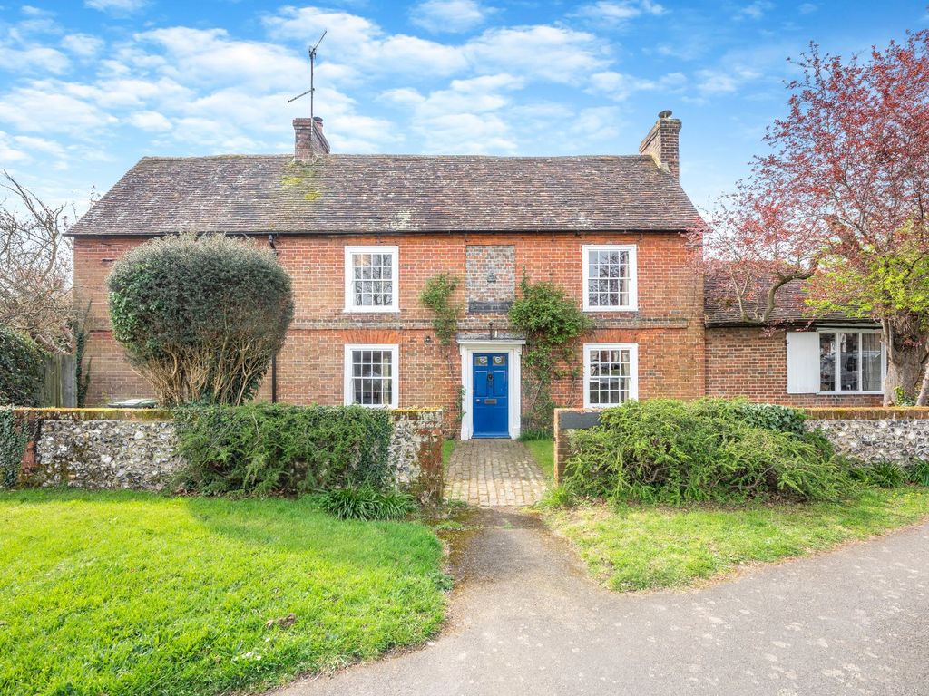 4 bed detached house for sale in The Green, Chartham, Kent CT4, £