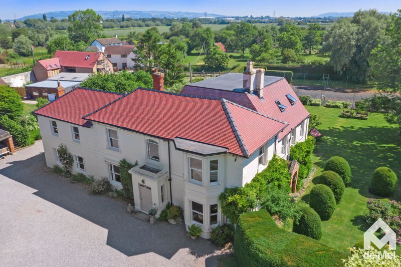 7 bed detached house for sale in Walton Cardiff, Tewkesbury GL20 Zoopla