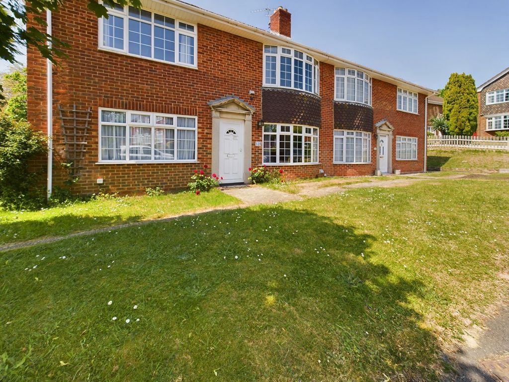 2 bed to rent in Kings Field, Bursledon, Southampton SO31