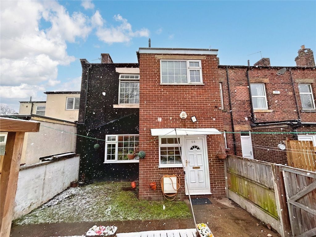 2 bed terraced house for sale in Heckmondwike Road, Dewsbury, West