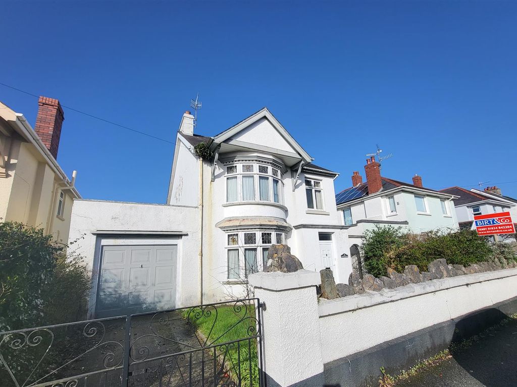 3 bed detached house for sale in Serpentine Road, Tenby SA70 Zoopla