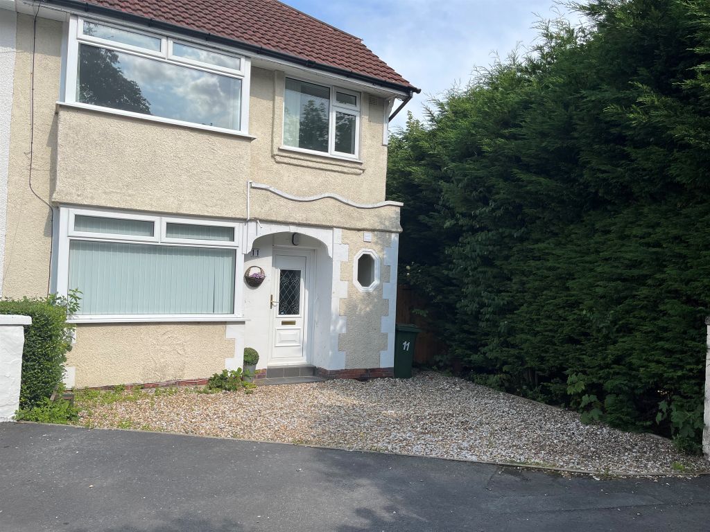 3 bed semidetached house for sale in Gorseyville Crescent, Bebington