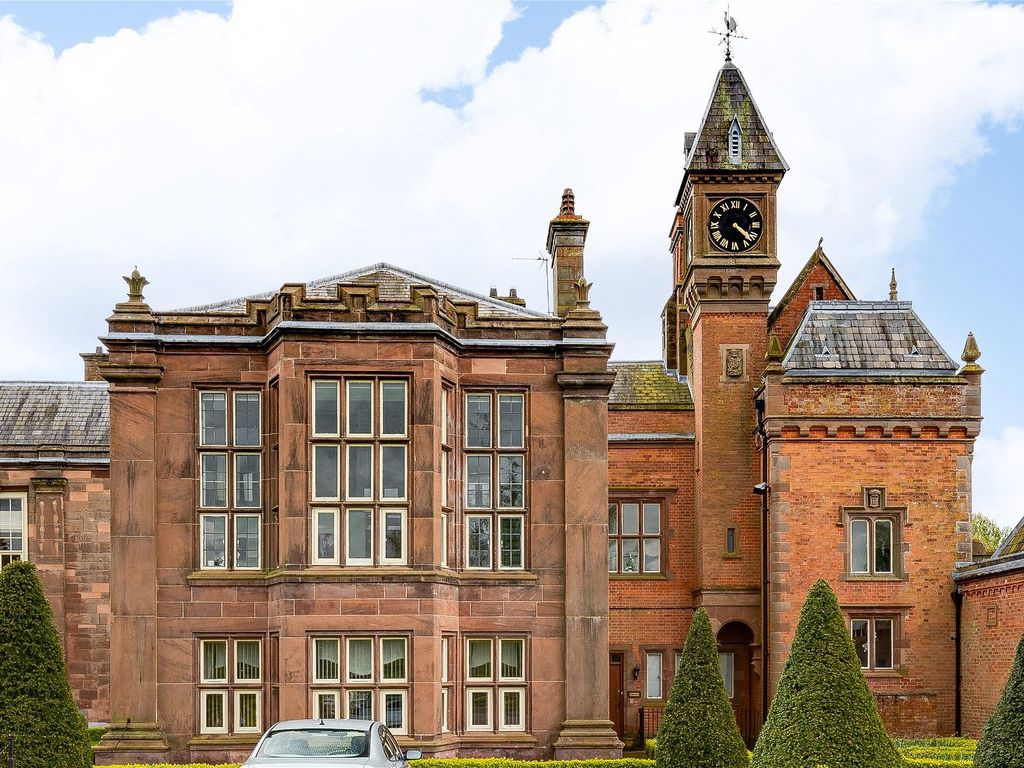 3 bed flat for sale in Vale Royal Drive, Whitegate, Northwich CW8, £