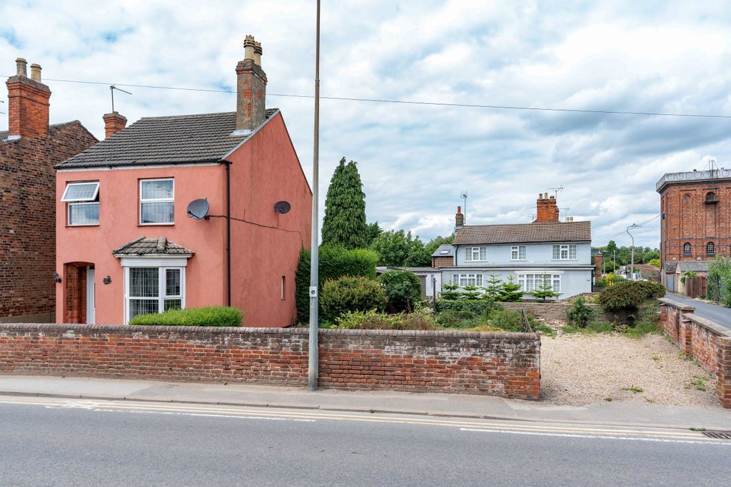 3 bed detached house for sale in Norfolk Street, Boston PE21 Zoopla