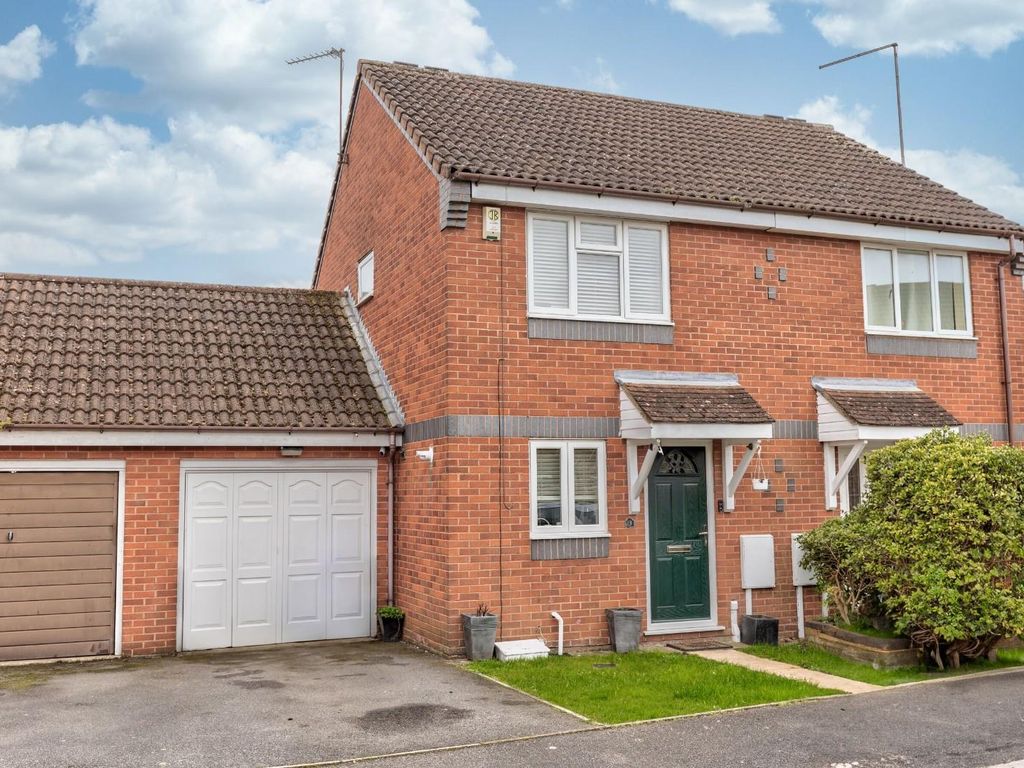 2 bed semidetached house for sale in Millside Close, Kingsthorpe