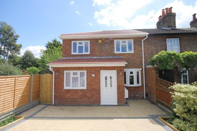 Langham Place, Egham, Surrey TW20  