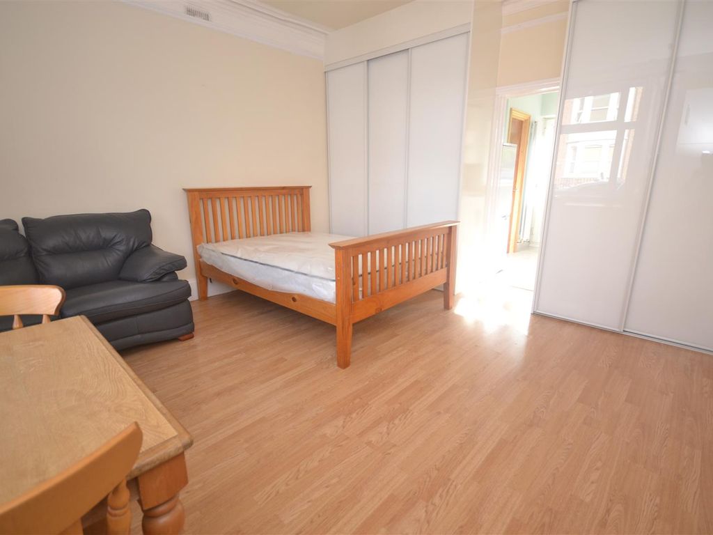 Studio to rent in Denmark Road, Reading RG1 Zoopla