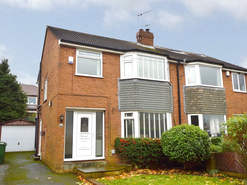 3 bed semidetached house for sale in Hillfoot Drive, Pudsey, West